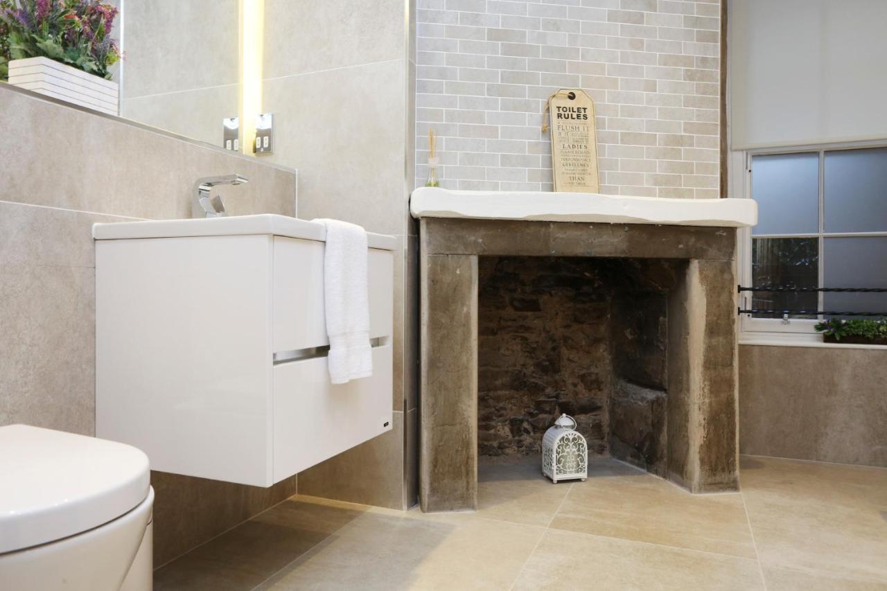 Joivy Elegant Home At The Heart Of The Royal Mile Эдинбург Экстерьер фото