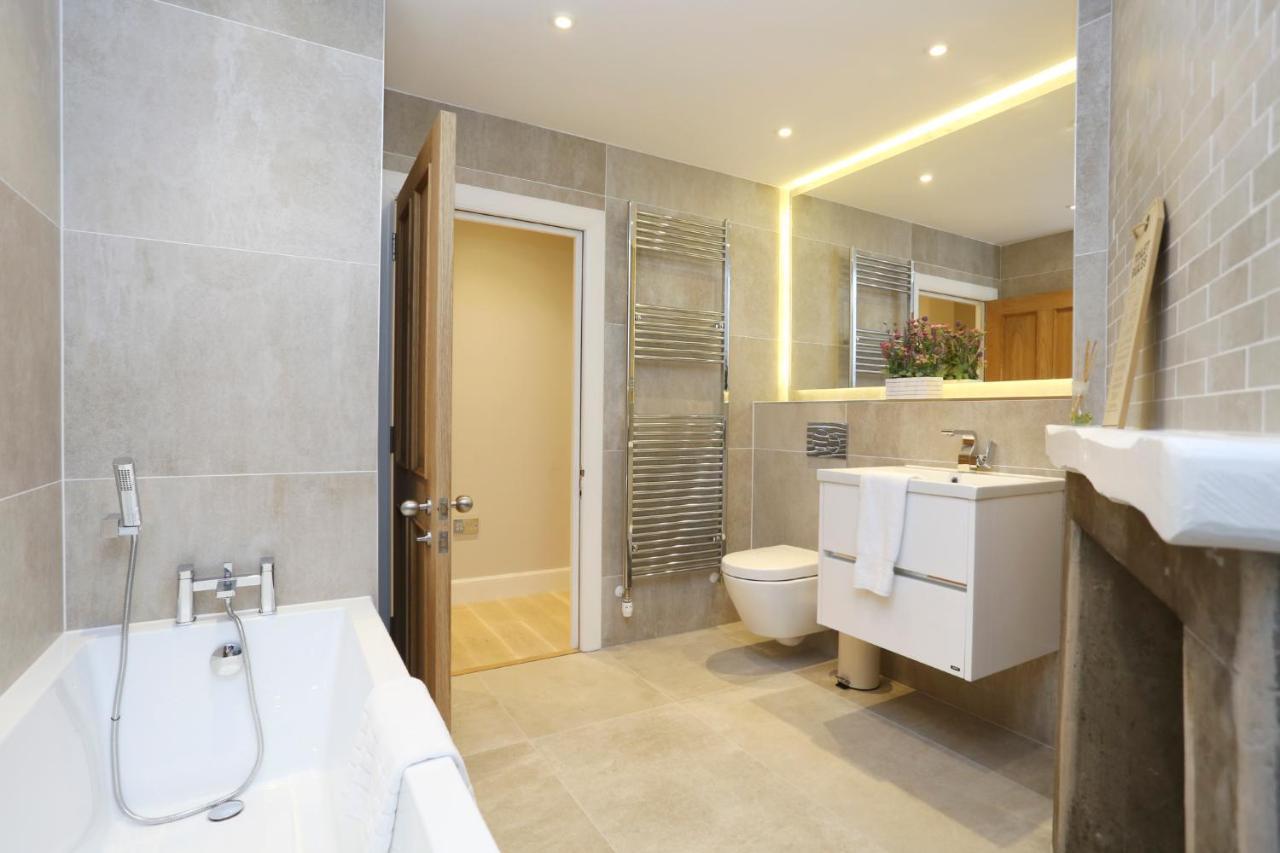 Joivy Elegant Home At The Heart Of The Royal Mile Эдинбург Экстерьер фото