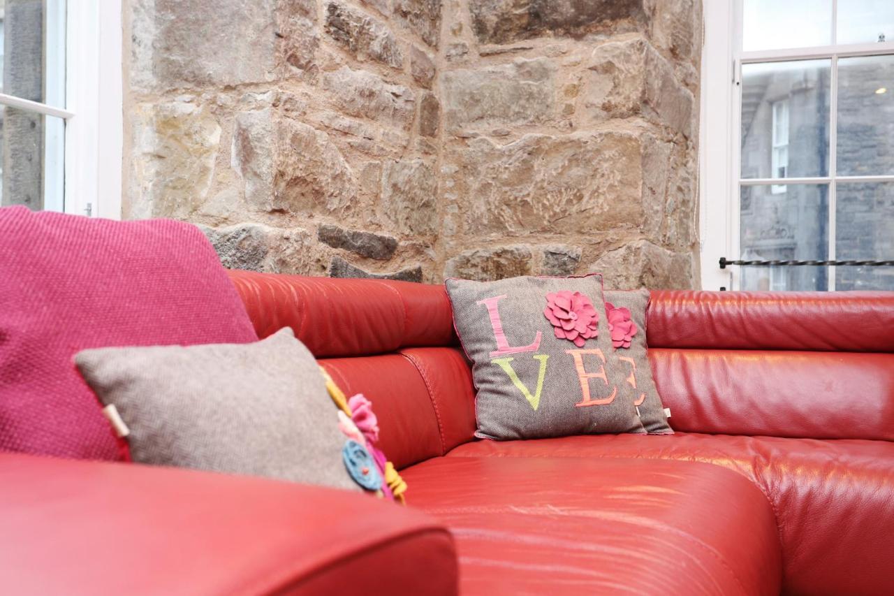 Joivy Elegant Home At The Heart Of The Royal Mile Эдинбург Экстерьер фото